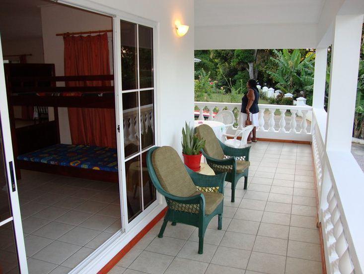 Rowsvilla Guest House Beau Vallon  Buitenkant foto