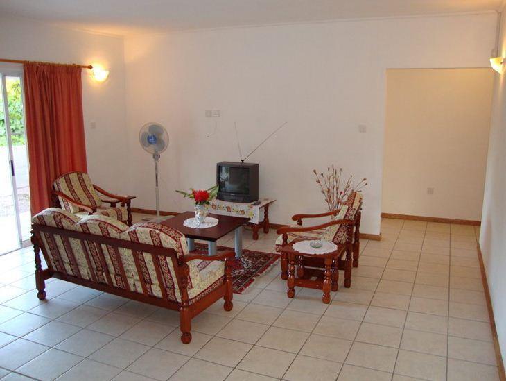 Rowsvilla Guest House Beau Vallon  Buitenkant foto